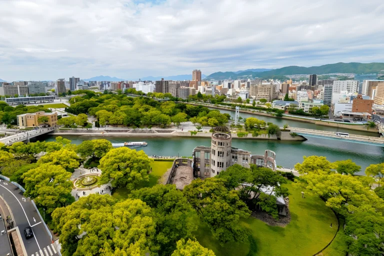 Must-Visit Places in Japan Nearby